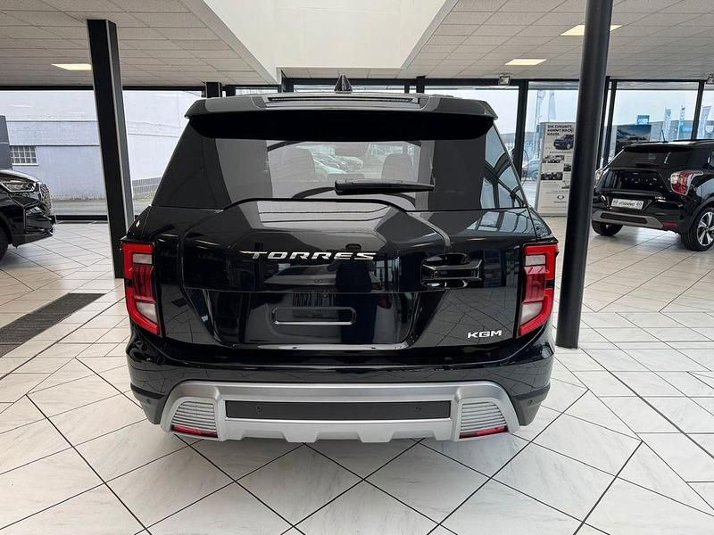 Neu KGM Torres 163 PS (119 kW) 2025 Space black SUV