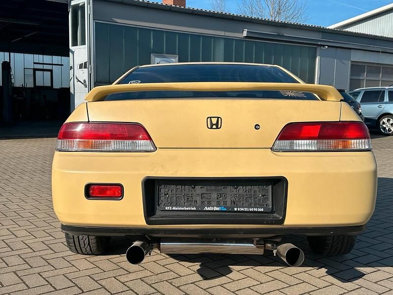 Gebraucht Honda Prelude 133 PS (97 kW) 1997 Gelb Coupé