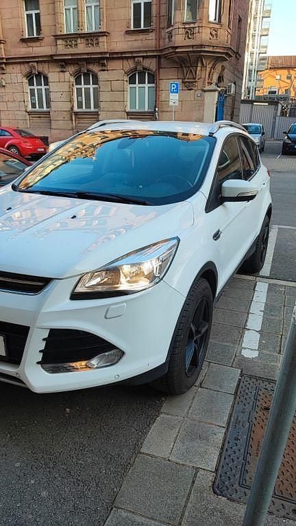 Weiß Gebraucht 2014 Ford Kuga Titanium SUV | 5.990 € (Superpreis) - Bild 1/4