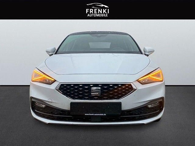 Gebraucht Seat Leon XCELLENCE 150 PS (110 kW) 2021 Weiß Limousine