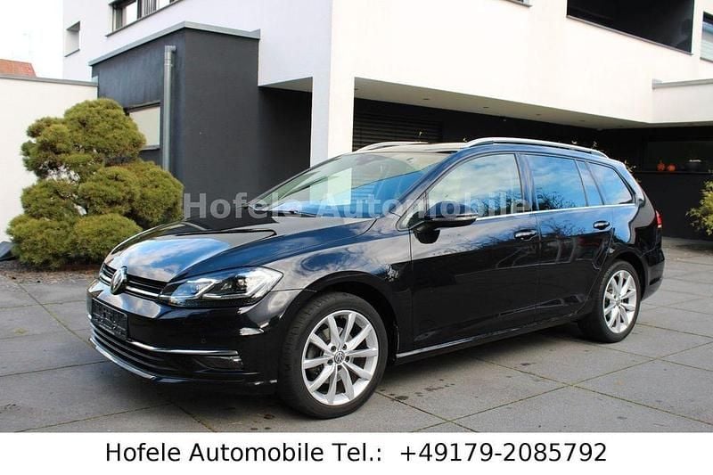 Deep black Gebraucht 2019 VW Golf VII Highline Kombi | 15.950 € (Fairer Preis) - Bild 1/4
