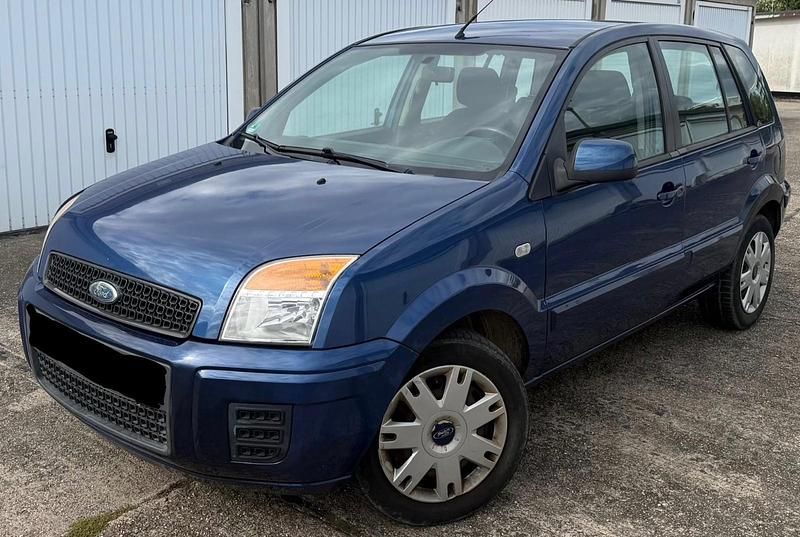 Blau Gebraucht 2009 Ford Fusion Limousine | 3.290 € (Fairer Preis) - Bild 1/4