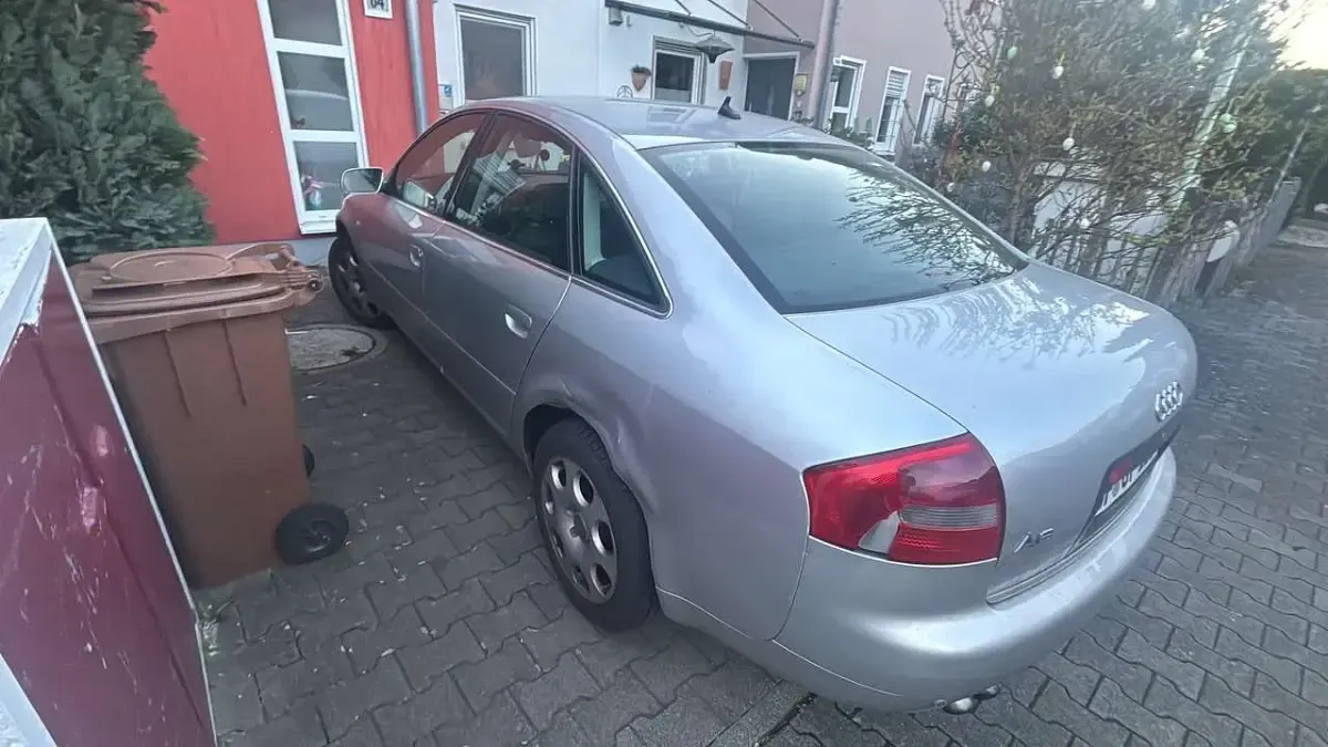 Gebraucht Audi A6 163 PS (119 kW) 2003 Limousine