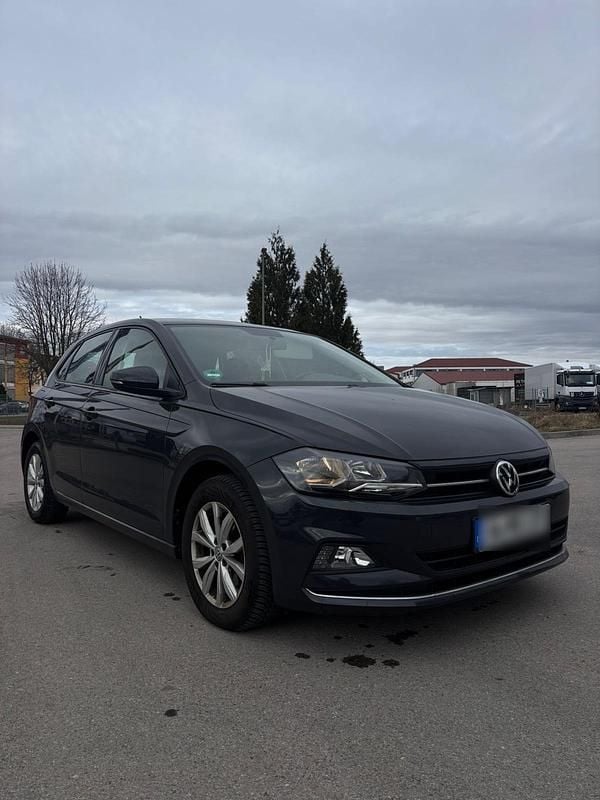 Gebraucht VW Polo 95 PS (69 kW) 2019 Grau Kleinwagen