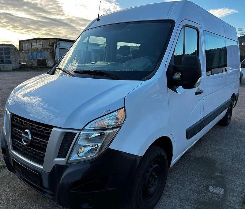 Weiß Gebraucht 2013 Nissan NV400 Van | 10.499 € (Fairer Preis) - Bild 1/4