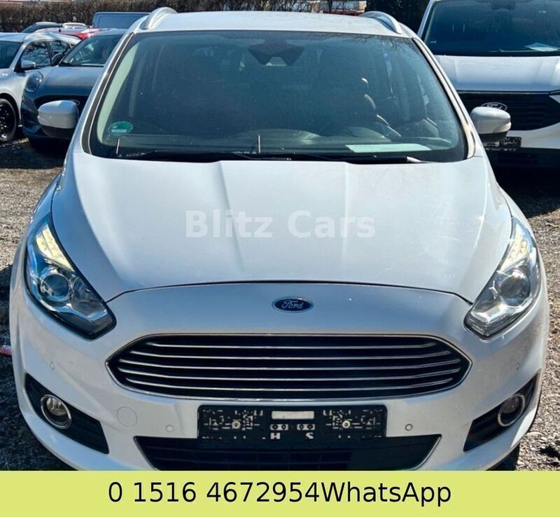 Weiß Gebraucht 2017 Ford S-MAX Titanium Van / Kleinbus | 14.200 € (Etwas zu teuer) - Bild 1/4