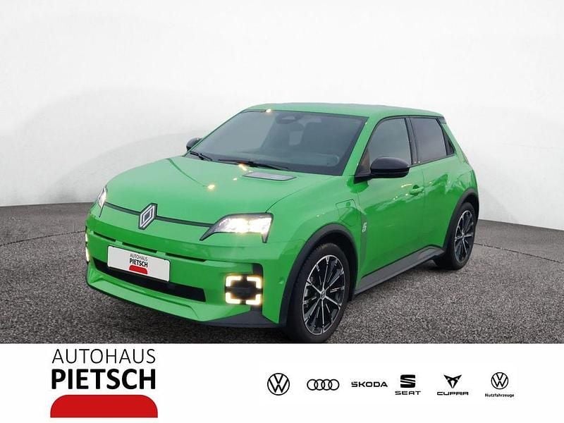 Vert pop metallic Gebraucht 2025 Renault 5 E-Tech Komfort Limousine | 27.870 € (Superpreis) - Bild 1/4