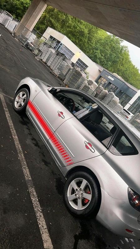 Gebraucht Mazda 3 105 PS (77 kW) 2006 Silber Kleinwagen