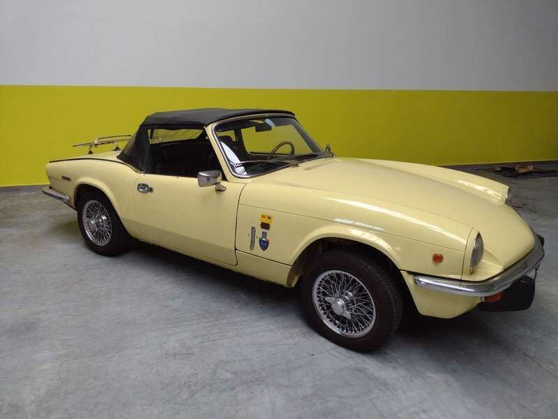 Gelb Gebraucht 1972 Triumph Spitfire Cabrio | 9.700 € - Bild 1/4