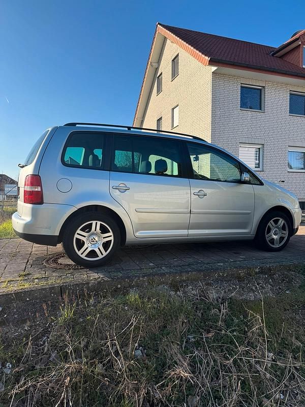 Gebraucht VW Touran 140 PS (102 kW) 2004 Grau Van / Kleinbus