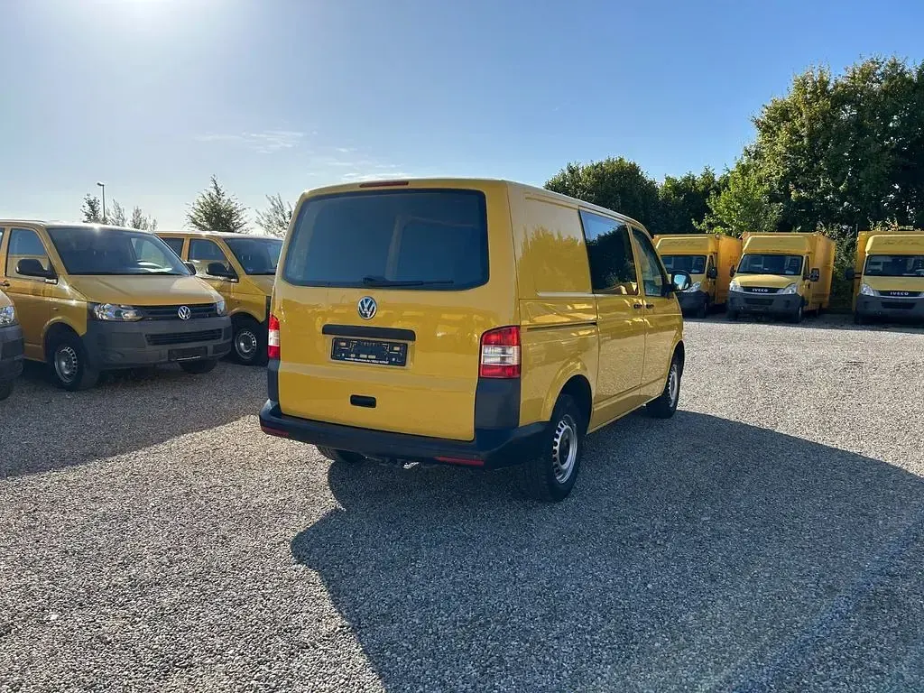 Usata VW Transporter 84 CV (61 kW) 2012 Giallo Furgone
