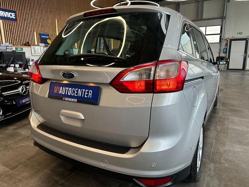 Gebraucht Ford Grand C-Max Titanium 120 PS (88 kW) 2018 Grau Van / Kleinbus