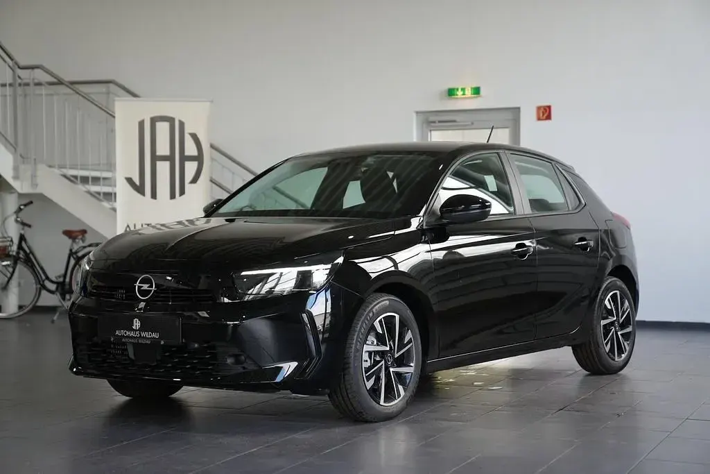 Neu Opel Corsa Edition 101 PS (74 kW) 2025 Lackierung schwarz perla nera/ Kleinwagen