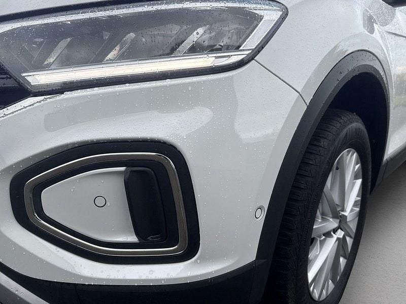 Gebraucht VW T-Roc Life 150 PS (110 kW) 2023 Weiß SUV