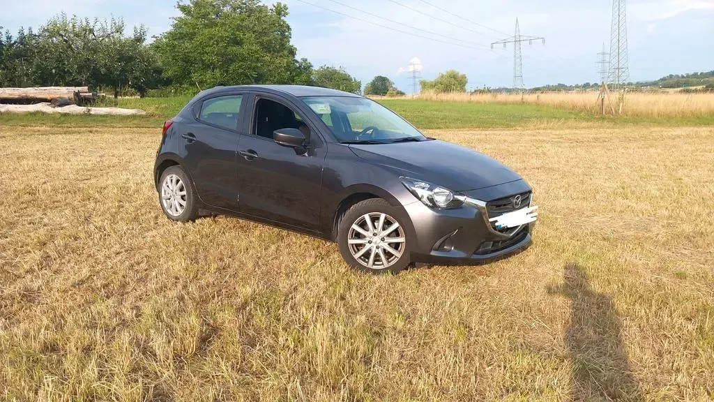 Gebraucht Mazda 2 90 PS (66 kW) 2018 Grau Limousine