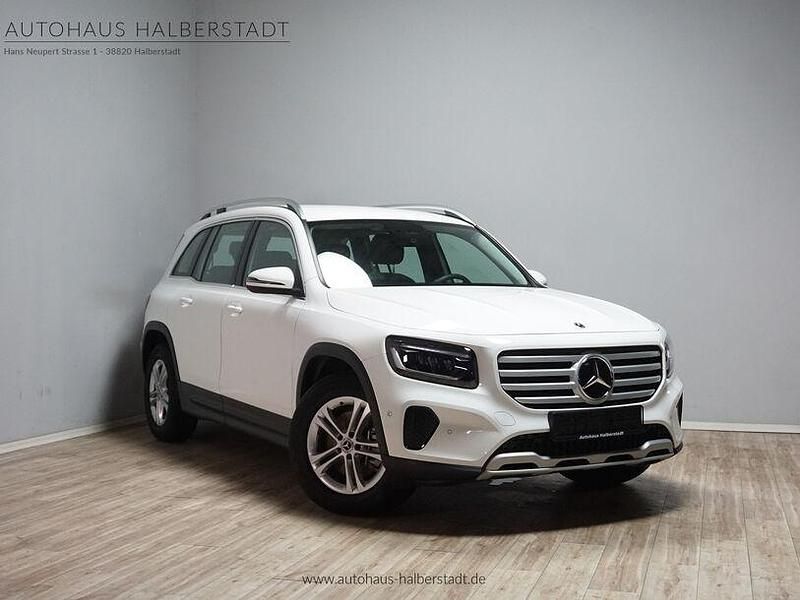 Gebraucht Mercedes GLB220 190 PS (139 kW) 2025 Weiss SUV