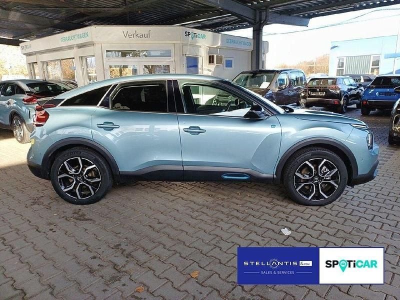 Gebraucht Citroën e-C4 Shine 100 kW (136 PS) 2022 Blau Limousine