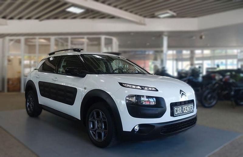 Weiß Gebraucht 2015 Citroën C4 Cactus Shine Kleinwagen | 8.450 € (Fairer Preis) - Bild 1/3