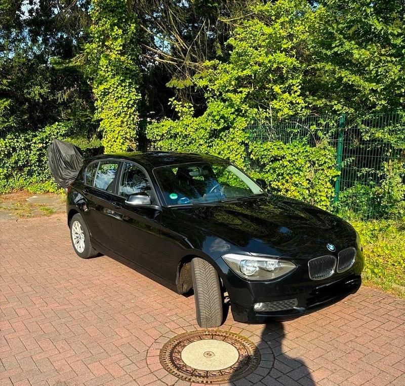 Gebraucht BMW 114 Advantage 102 PS (75 kW) 2015 Schwarz Kleinwagen