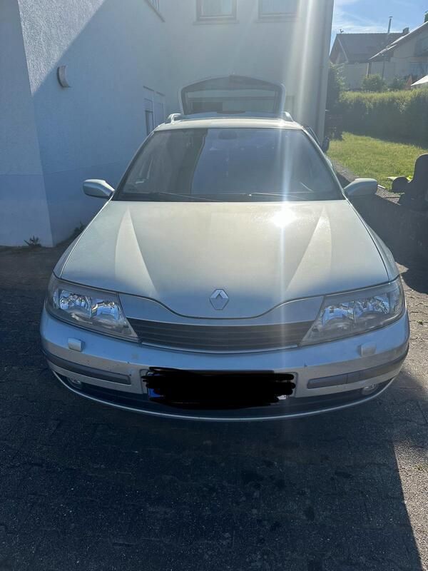 Silber Gebraucht 2003 Renault Laguna II Kombi | 3.000 € (Teuer) - Bild 1/4