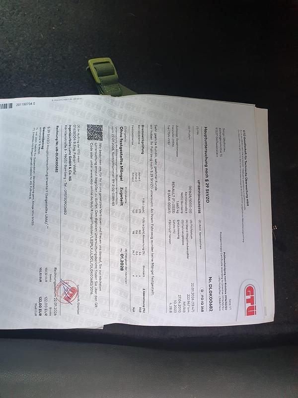 Gebraucht Renault Clio II 86 PS (63 kW) 2010 Silber Kleinwagen