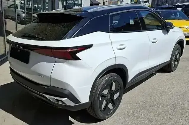 Neu Omoda 5 147 PS (108 kW) 2026 Verschiedene farben SUV