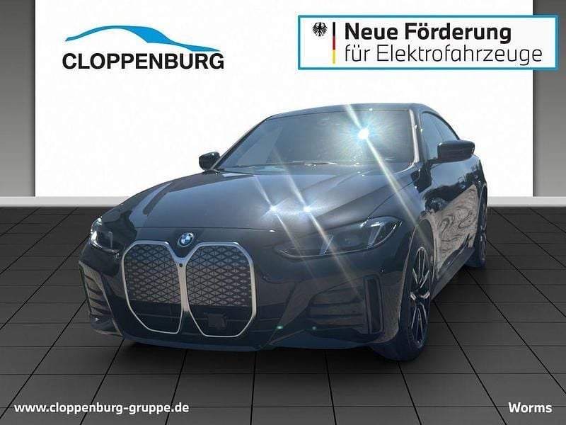 Saphirschwarz Neu 2025 BMW i4 M Sport Limousine | 58.680 € (Fairer Preis) - Bild 1/3
