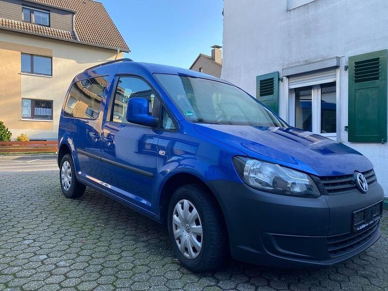 Usata VW Caddy Startline 86 CV (63 kW) 2011 Blu Monovolume