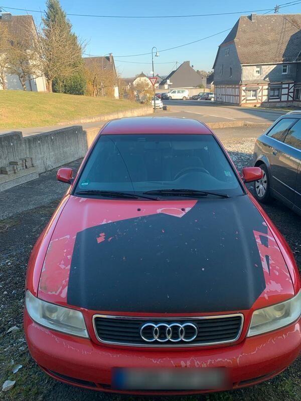 Rot Gebraucht 1999 Audi A4 Limousine | 300 € (Superpreis) - Bild 1/4