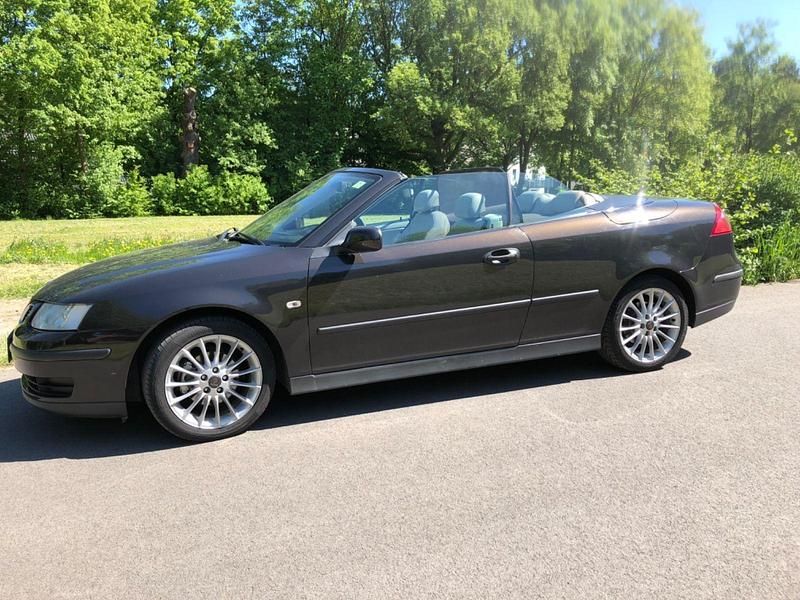 Schwarz Gebraucht 2005 Saab 9-3 Cabriolet Vector Cabrio | 7.450 € (Fairer Preis) - Bild 1/4