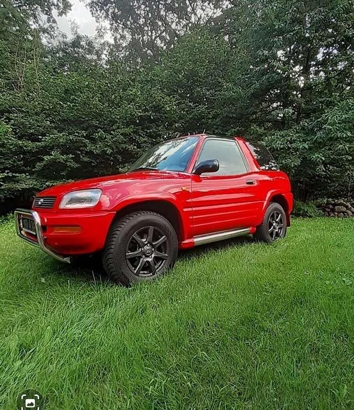 Gebraucht 1997 Toyota RAV4 SUV | 12.899 € - Bild 1/4