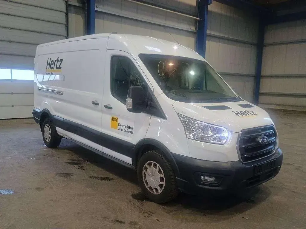 Gebraucht Ford Transit Trend 131 PS (96 kW) 2021 Weiß Van