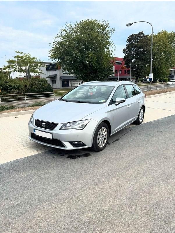 Second-hand Seat Leon ST Style 110 CP (80 kW) 2016 Argintiu Break