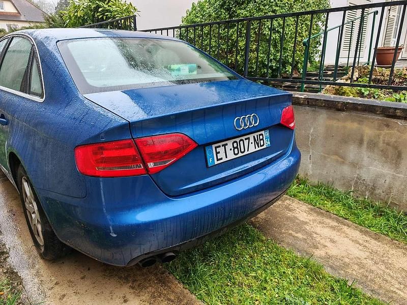 Używany Audi A4 Ambiente 160 KM (117 kW) 2008 Niebieski Sedan/Limuzyna