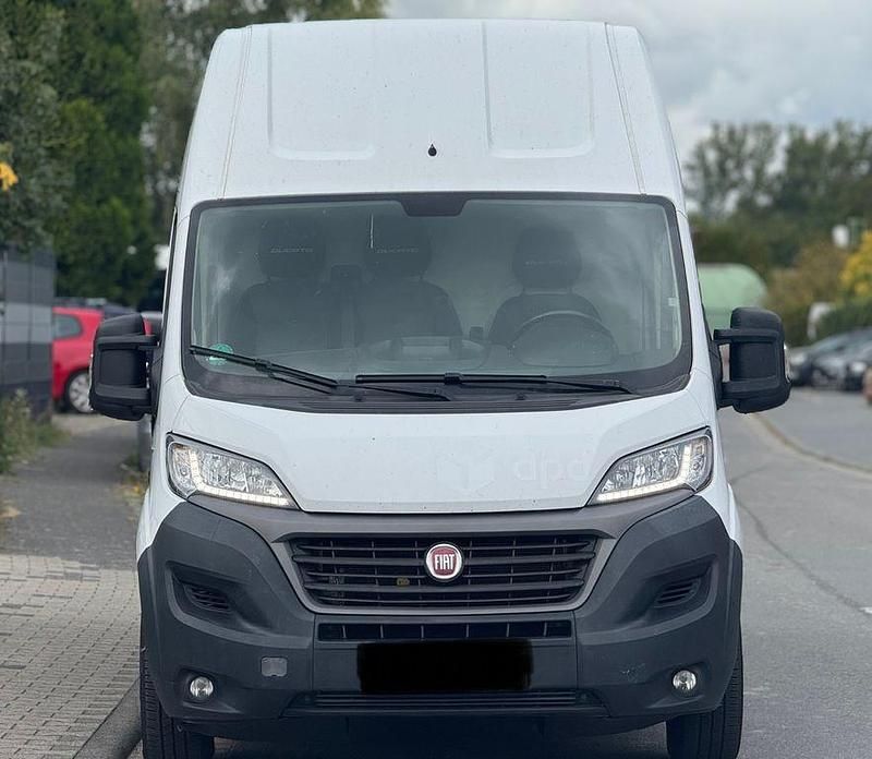 Weiß Gebraucht 2021 Fiat Ducato Van | 11.950 € - Bild 1/4