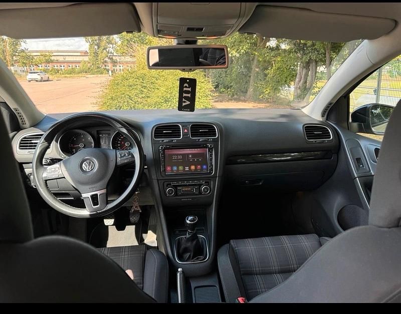 Silber Gebraucht 2010 VW Golf Cabriolet Cabrio | 4.800 € - Bild 1/3