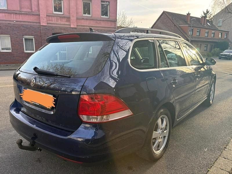 Gebraucht VW Golf V 140 PS (102 kW) 2009 Blau Kombi