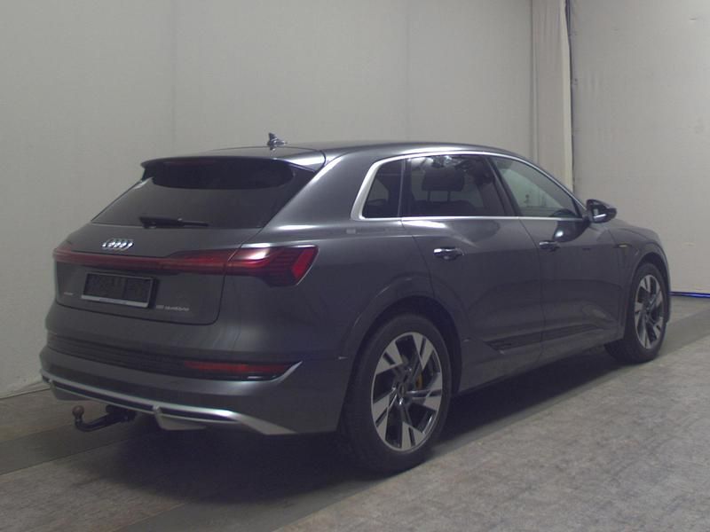 Gebraucht Audi e-tron S-Line 300 kW (408 PS) 2023 Grau SUV