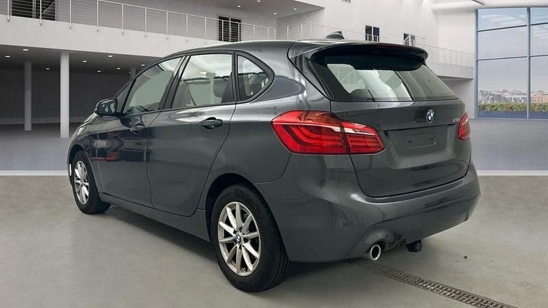 Gebraucht BMW 218 Advantage 140 PS (102 kW) 2020 Grau Kombi