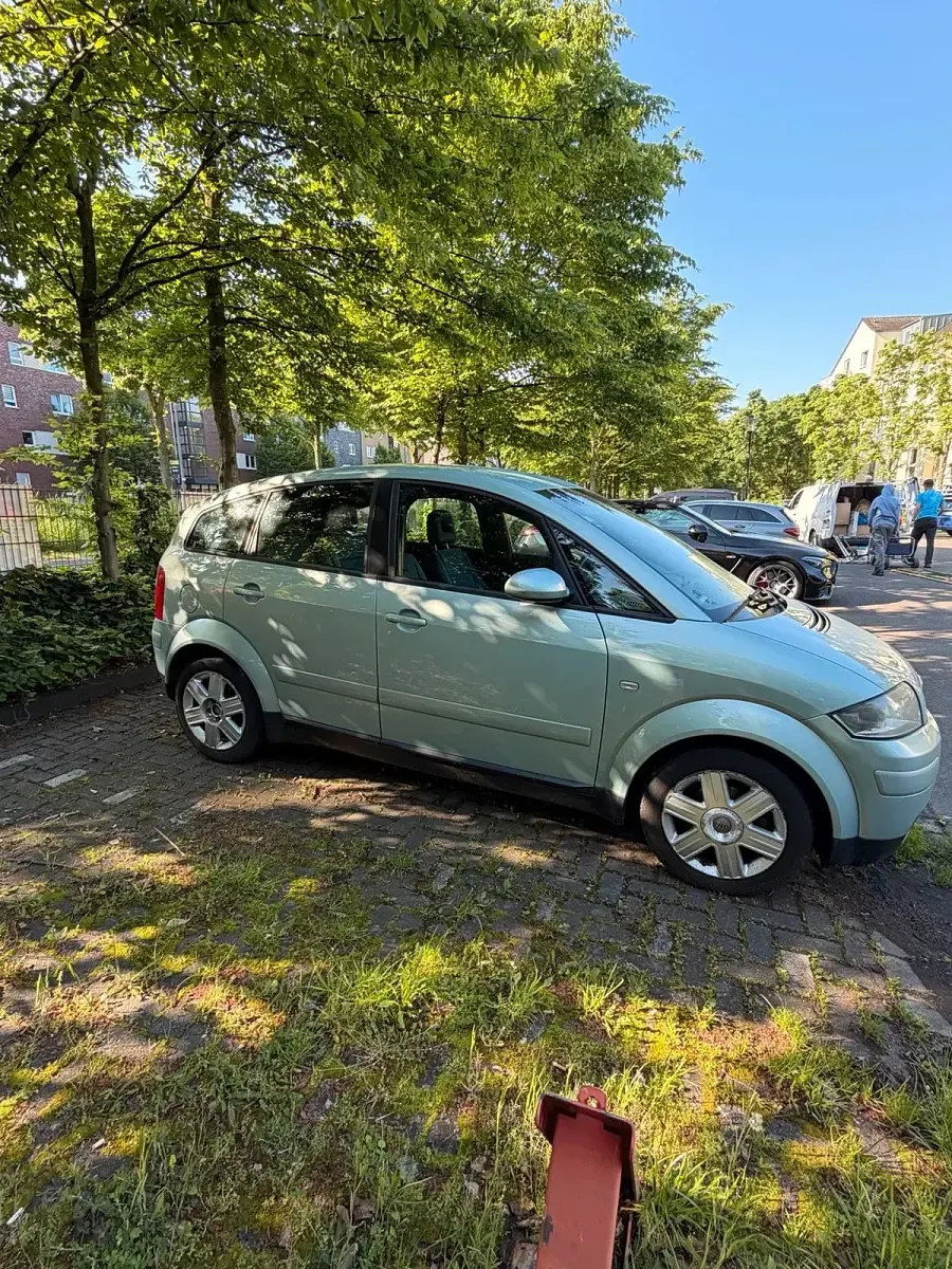 Gebraucht Audi A2 75 PS (55 kW) 2003 Grün Kleinwagen