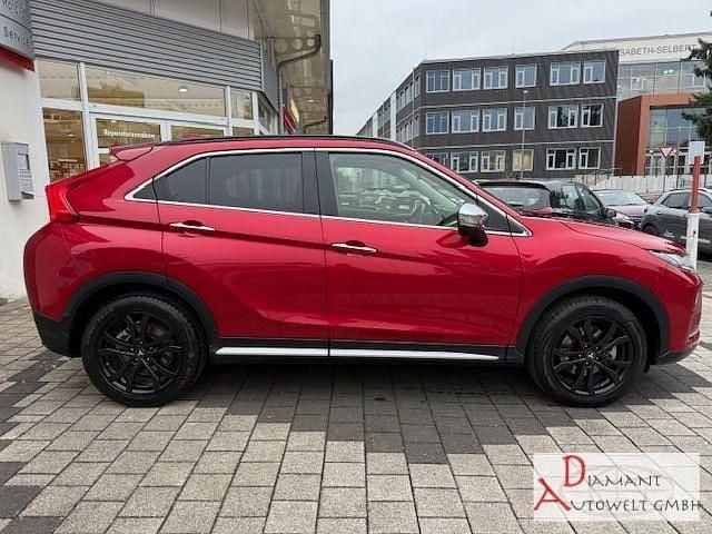 Gebraucht Mitsubishi Eclipse Cross Top 163 PS (119 kW) 2018 Dynamik rot (d) SUV