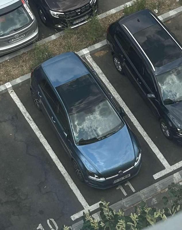 Gebraucht 2014 VW Golf VII Cup Limousine | 9.800 € (Teuer) - Bild 1/4