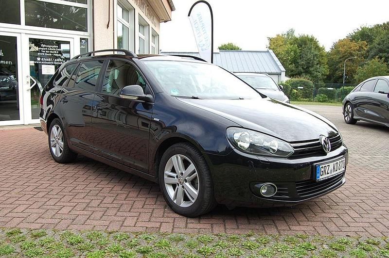 Schwarz Gebraucht 2013 VW Golf VI Match Kombi | 7.390 € (Fairer Preis) - Bild 1/4