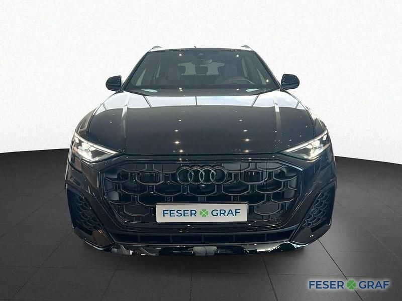 Gebraucht Audi Q8 Ambiente 286 PS (210 kW) 2025 Mythosschwarz metallic SUV