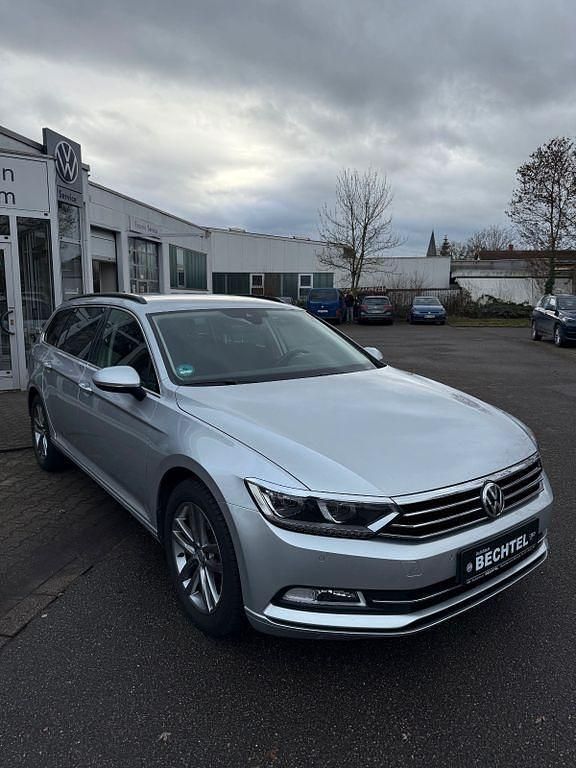 Gebraucht VW Passat Business 150 PS (110 kW) 2018 Silber Limousine