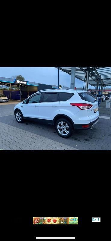 Weiß Gebraucht 2013 Ford Kuga SUV | 12.000 € - Bild 1/4