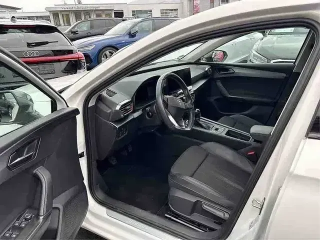 Gebraucht Cupra Leon 150 PS (110 kW) 2023 Candyweiss Limousine