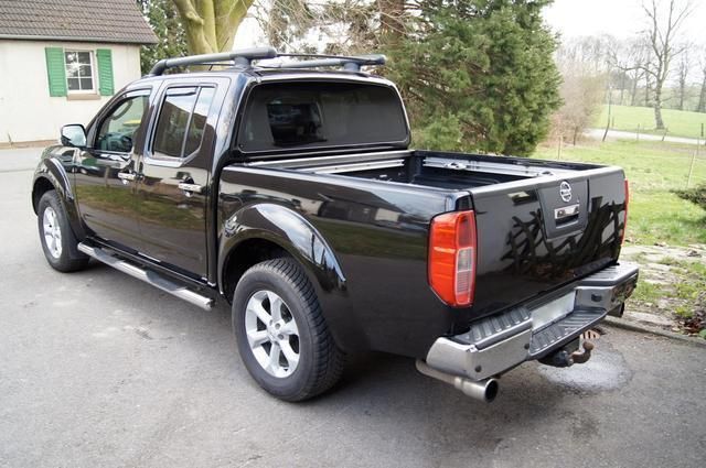 Gebraucht Nissan Navara 171 PS (125 kW) 2008 Schwarz Pickup