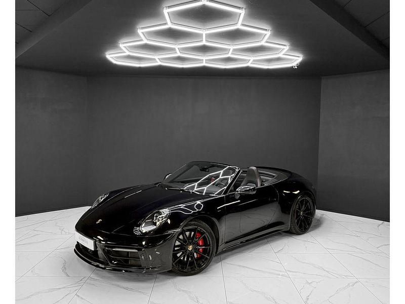 Schwarz Gebraucht 2023 Porsche 911 Carrera S Cabriolet Cabrio | 143.990 € (Fairer Preis) - Bild 1/4