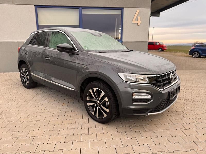 Grau Gebraucht 2020 VW T-Roc United SUV | 20.980 € (Guter Preis) - Bild 1/2